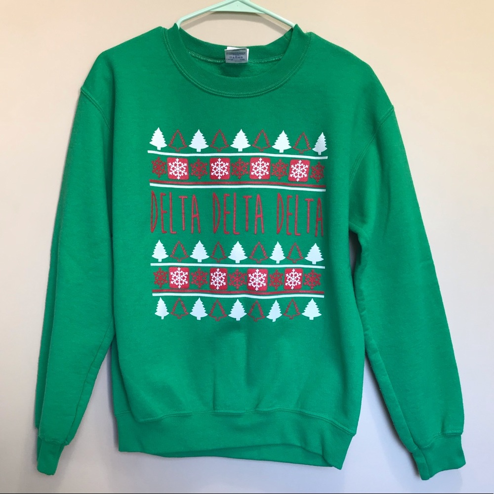 ❗️PRICE FIRM❗️Tri Delta Christmas Crewneck